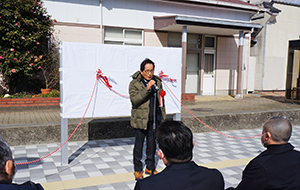 2022年2月22日(火) JR鴨島駅前に観光案内パネルを寄贈